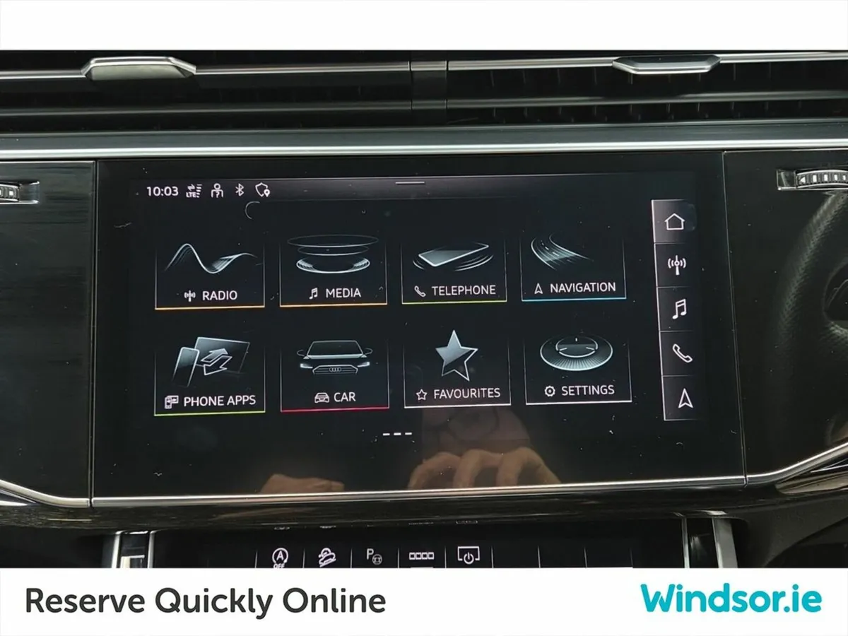 Audi Q7 3.0TDI S-Line Black Edition 45 Quattro 7 S - Image 3