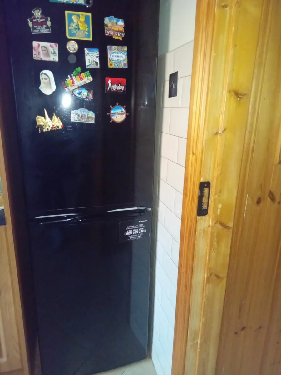 Fridge freezer hotpoint