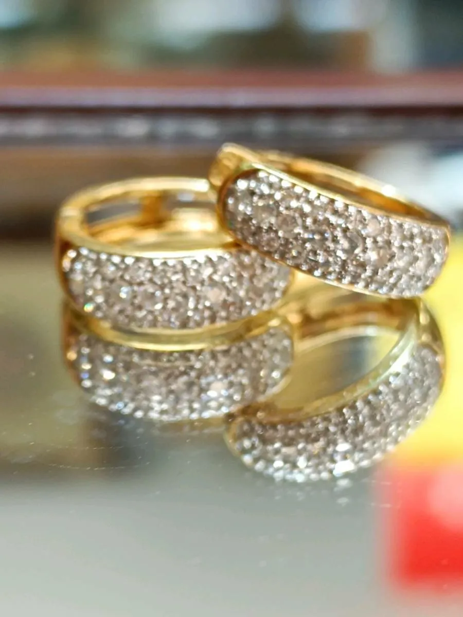 18k Yellow Gold & Diamond Hoops Earrings - Image 1