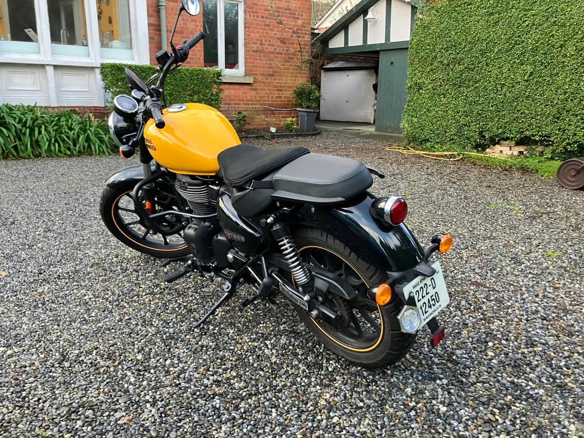 Royal Enfield Meteor 350 Fireball Yellow – 2022 – - Image 2