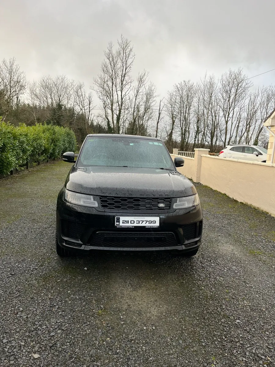 Range Rover Sport - Image 1