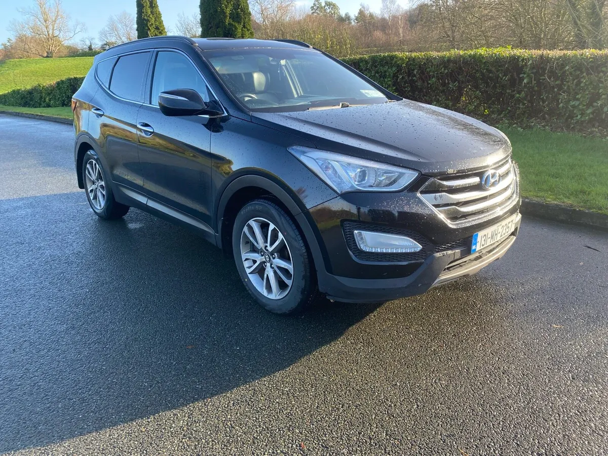 131 HYUNDAI SANTA FE 2.2 CRDI 4 WD 7 SEATER - Image 1