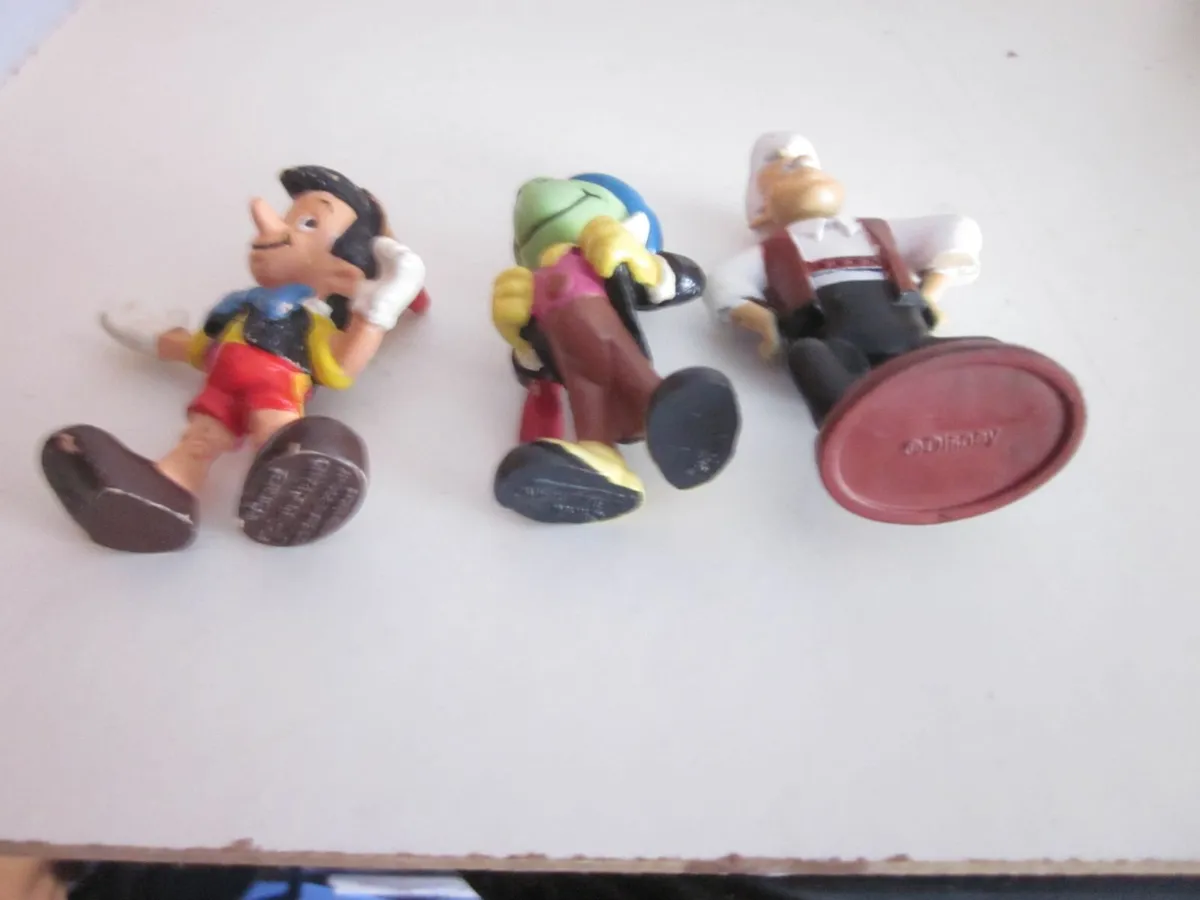 Disney Pinocchio/ Giminy Cricket/ Gepetto Pvc Figs - Image 3