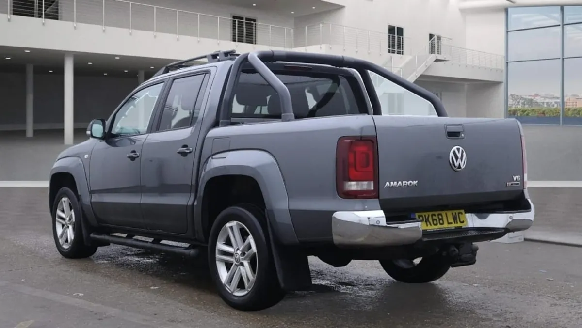 Volkswagen Amarok 2018 highline v6 - Image 2