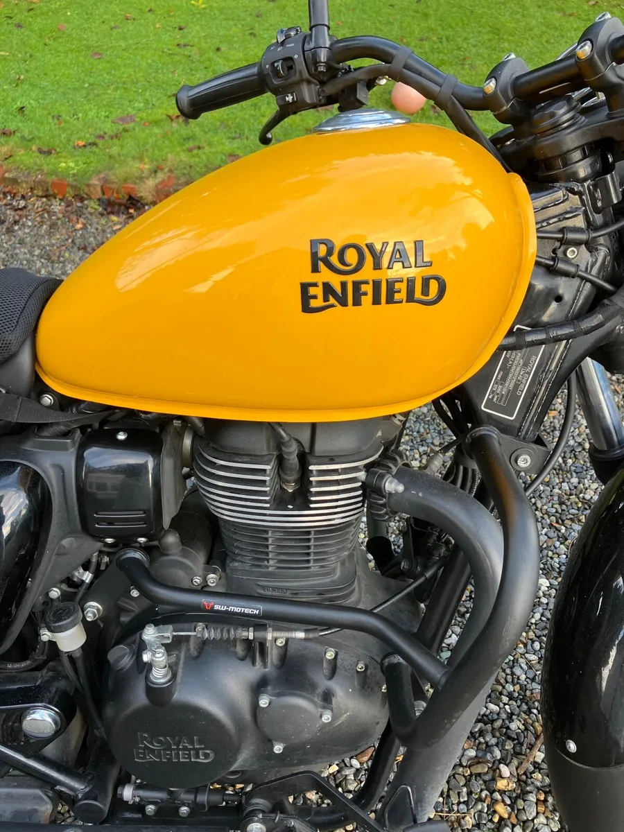 Royal Enfield Meteor 350 Fireball Yellow – 2022 – - Image 4