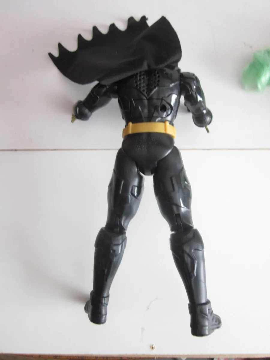 Batman 12 Inch Talking Action Figure - Image 3