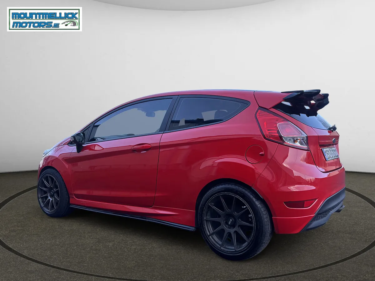 2015 FORD FIESTA BLACK EDITION 1.0 - Image 4
