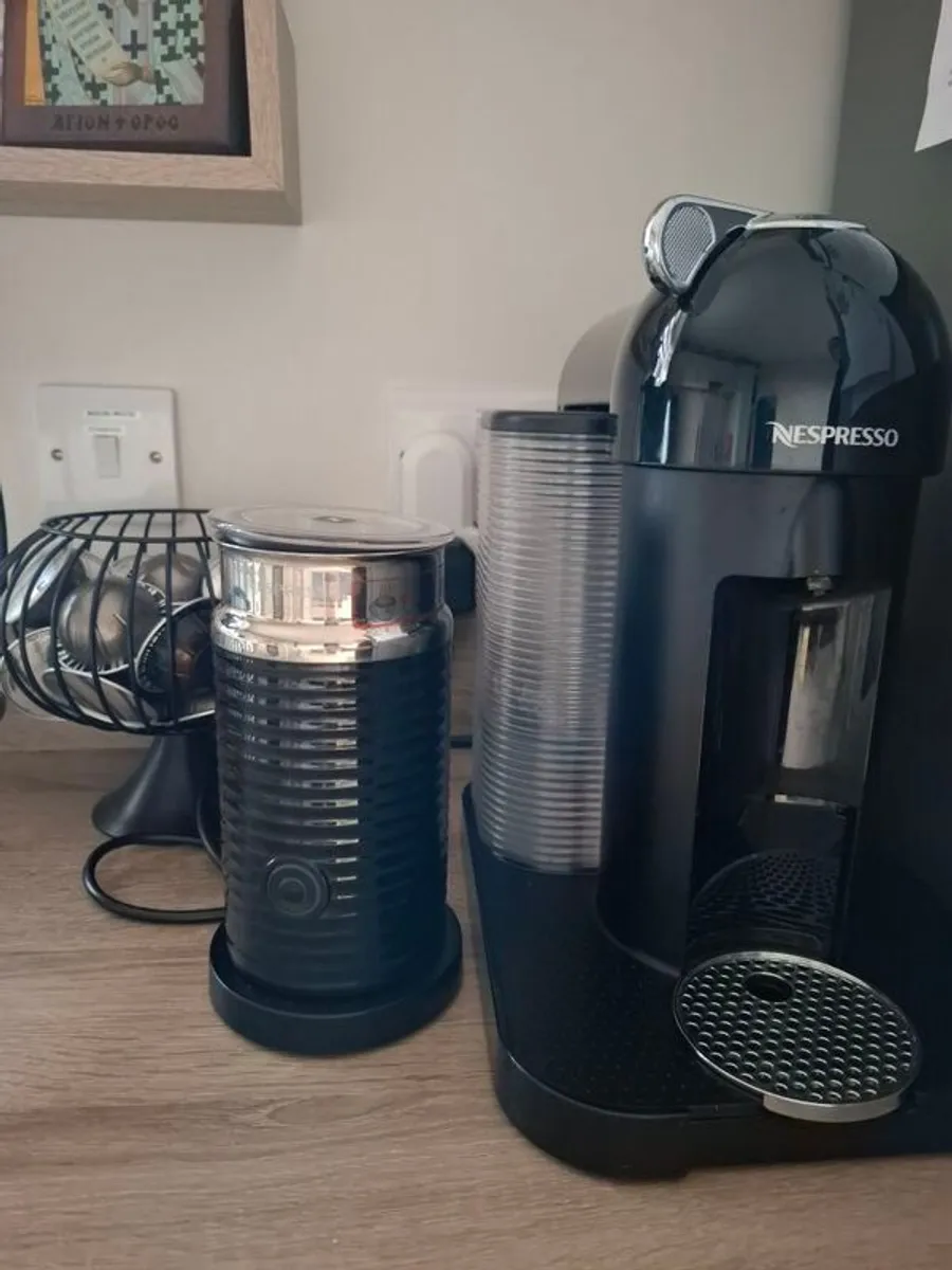 Nespresso Coffee Machine . Excellent Condition - Image 2