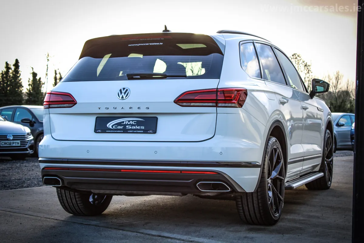 2019 VOLKSWAGEN TOUAREG R-LINE PAN ROOF - Image 3