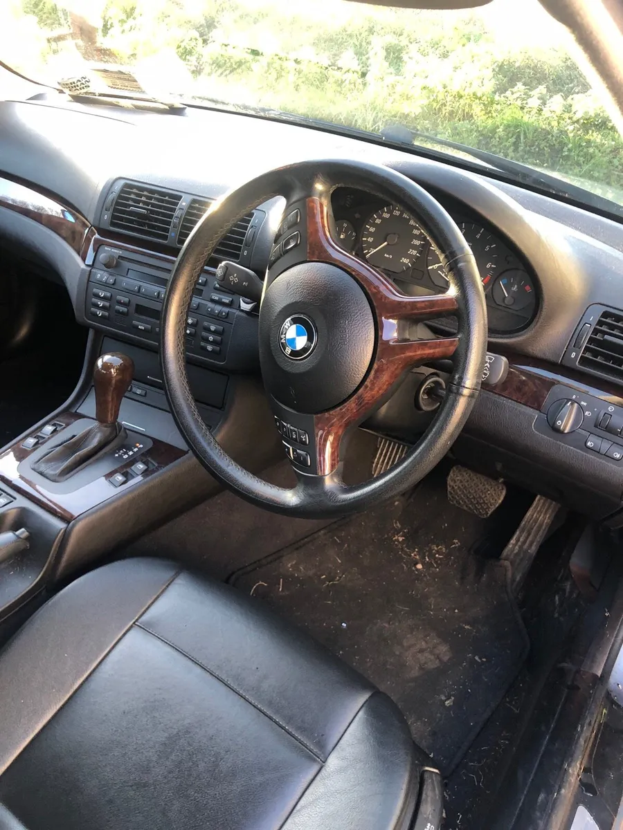 06 BMW 318ci - Image 4