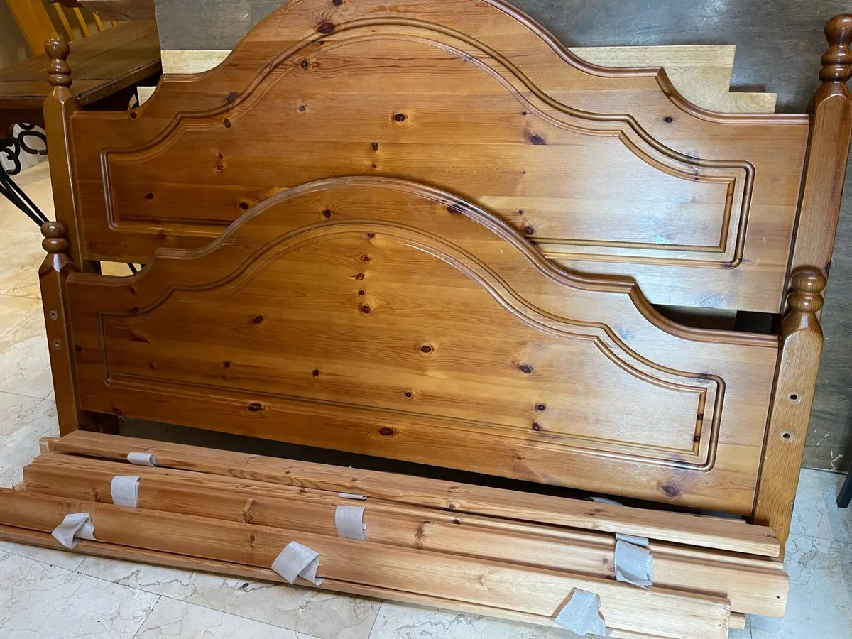 Ex Casey’s 4 Ft 6” Solid Wooden Pine Double Bed - Image 2