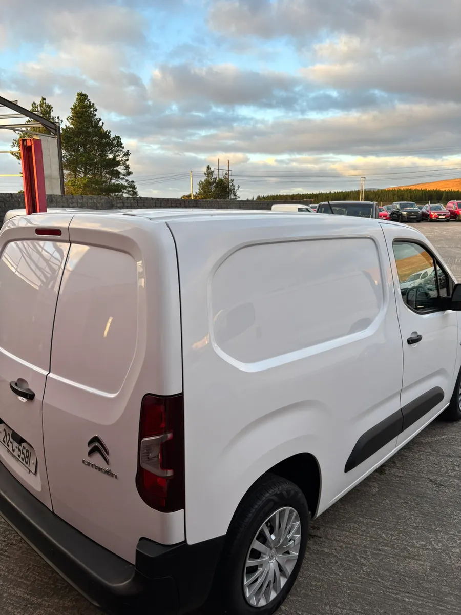 2021 CITROEN BERLINGO DELIVERY FINANCE WARRANTY - Image 3