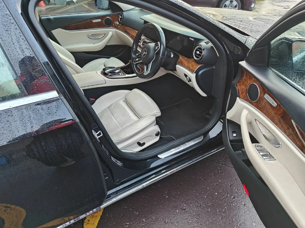 Mercedes V-Class, E-Class & Ford Tourneo Custom - Image 3