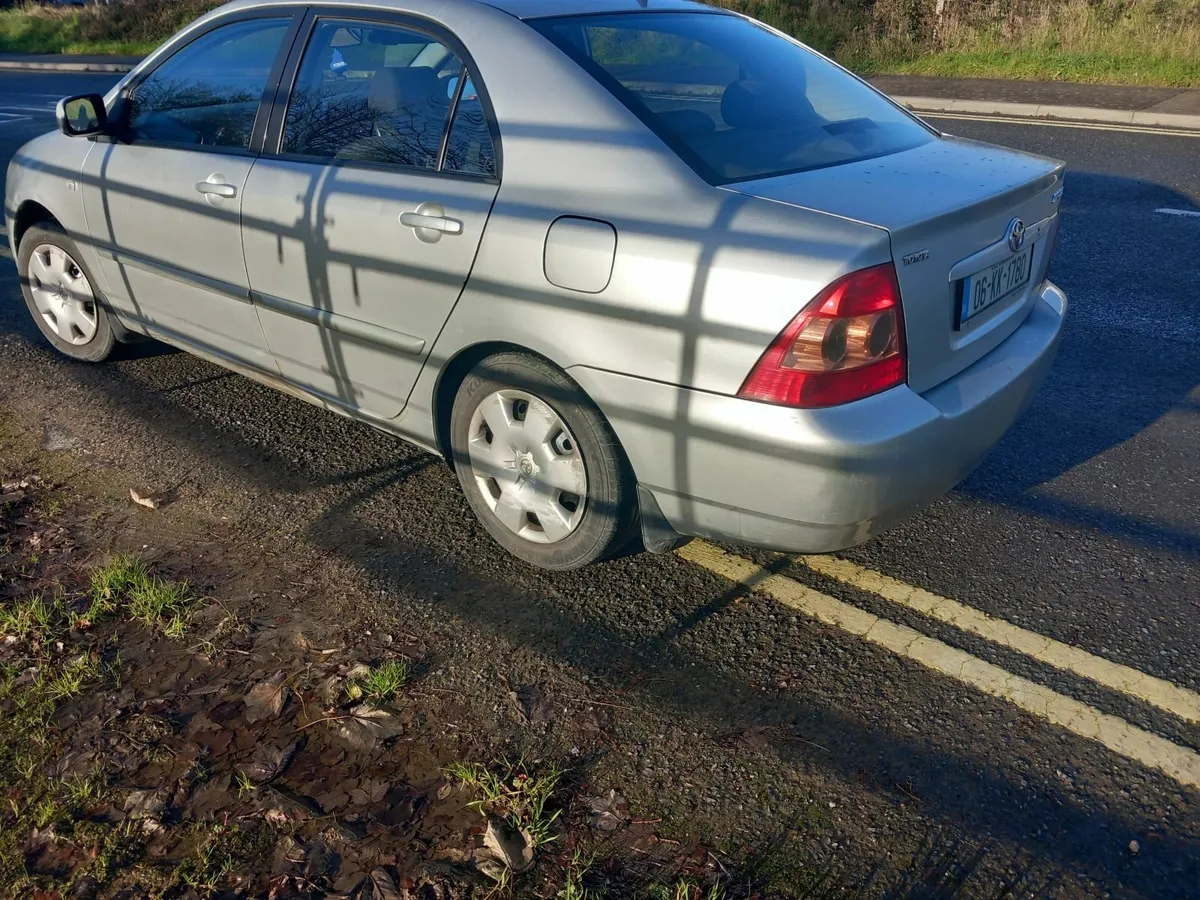 06 TOYOTA COROLLA 1.4 PETROL €1750 - Image 3