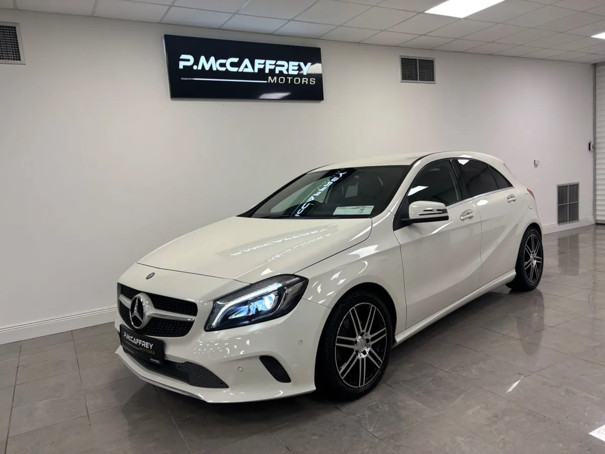2016 Mercedes-Benz A180 1.6 Style Auto Half Leathe - Image 1