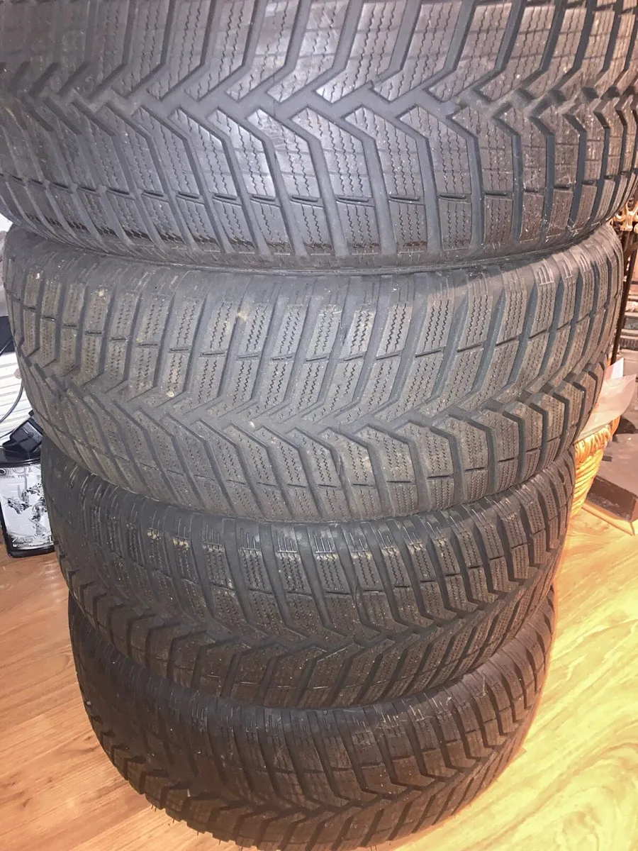 Winter tyres 205/55R16 Vredestein Snowtrac 3 - Image 1