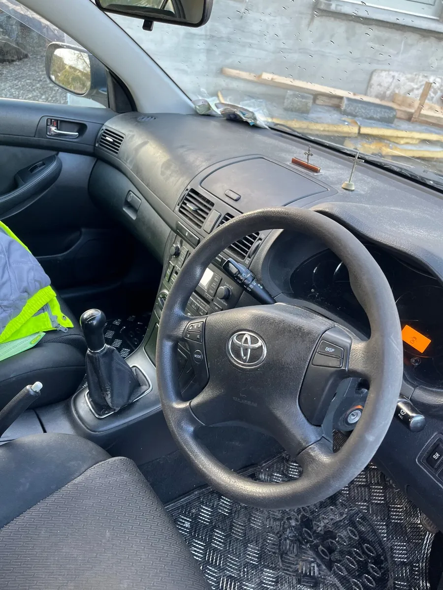 Toyota Avensis 2009 - Image 3