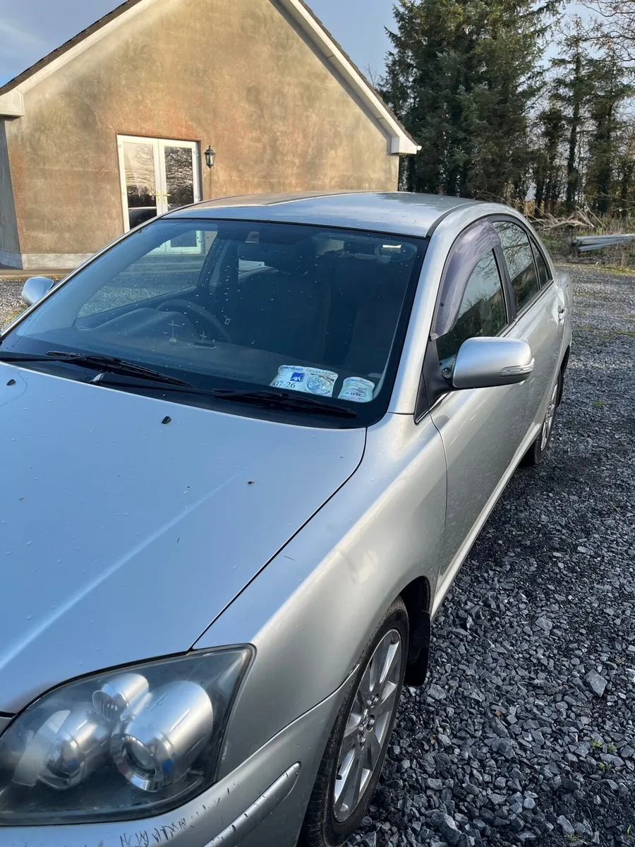 Toyota Avensis 2009 - Image 4