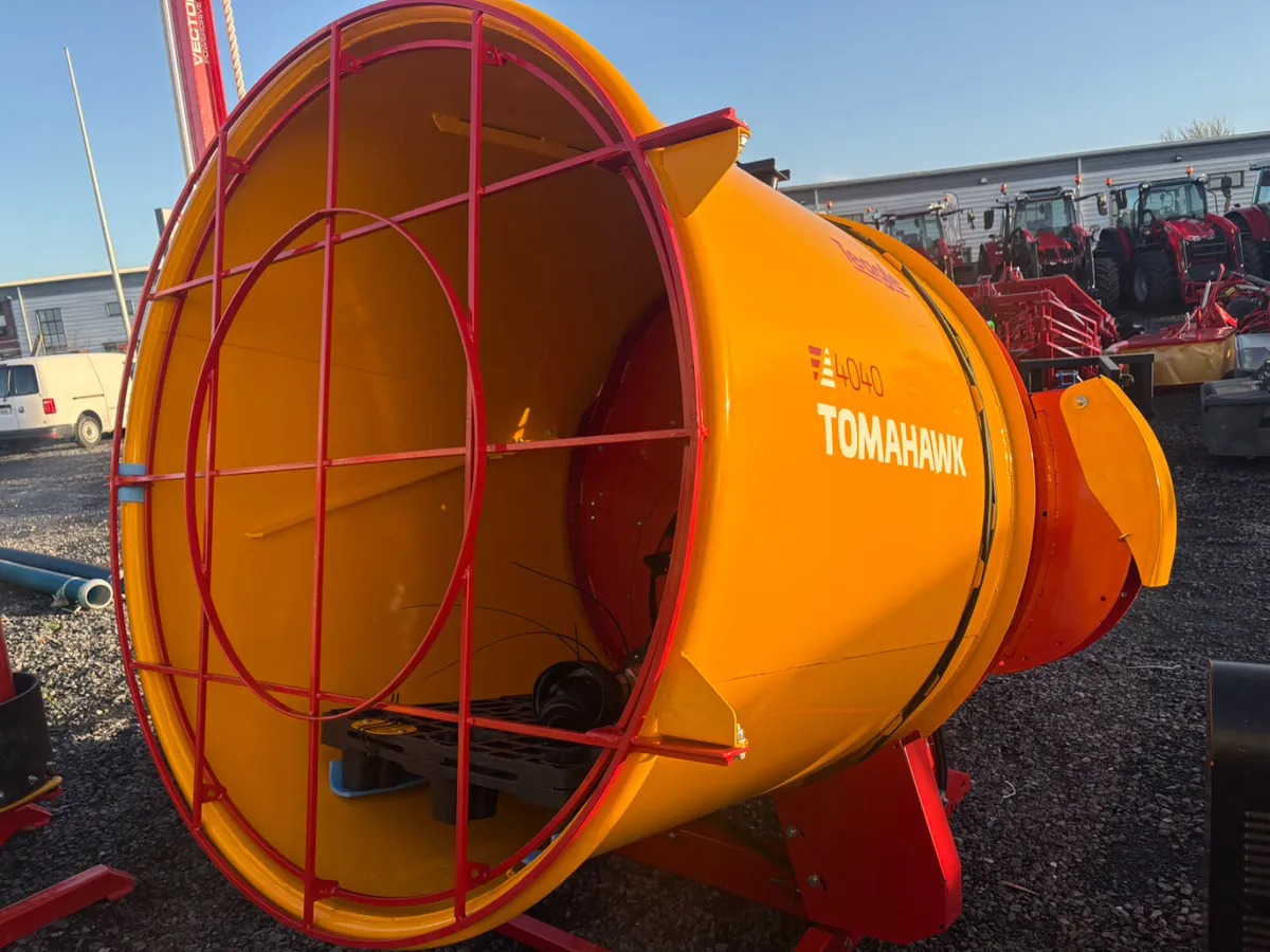 New Teagle 4040 Silage Feeder / Straw Blower - Image 4