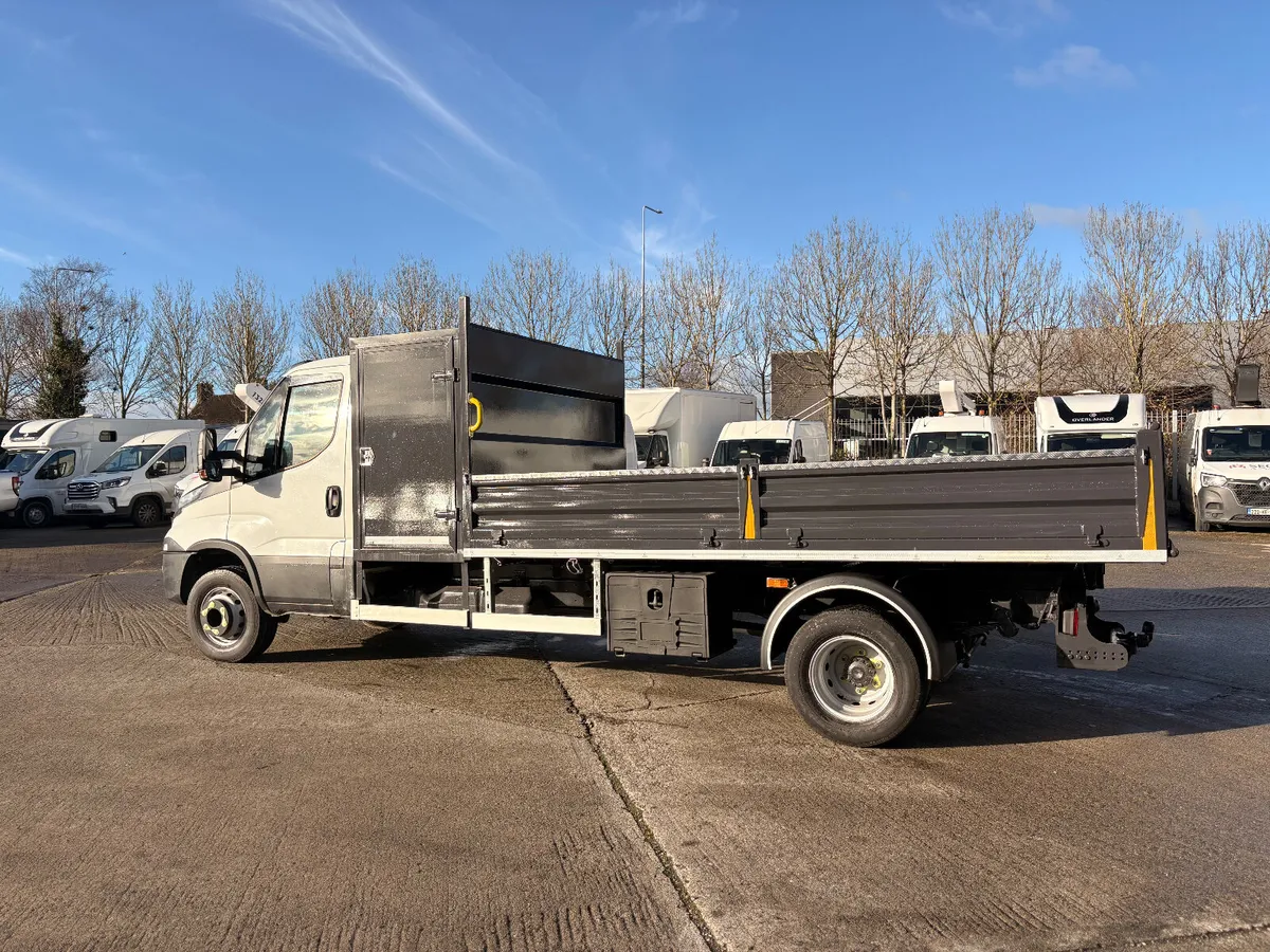 Tipper Van - Image 1