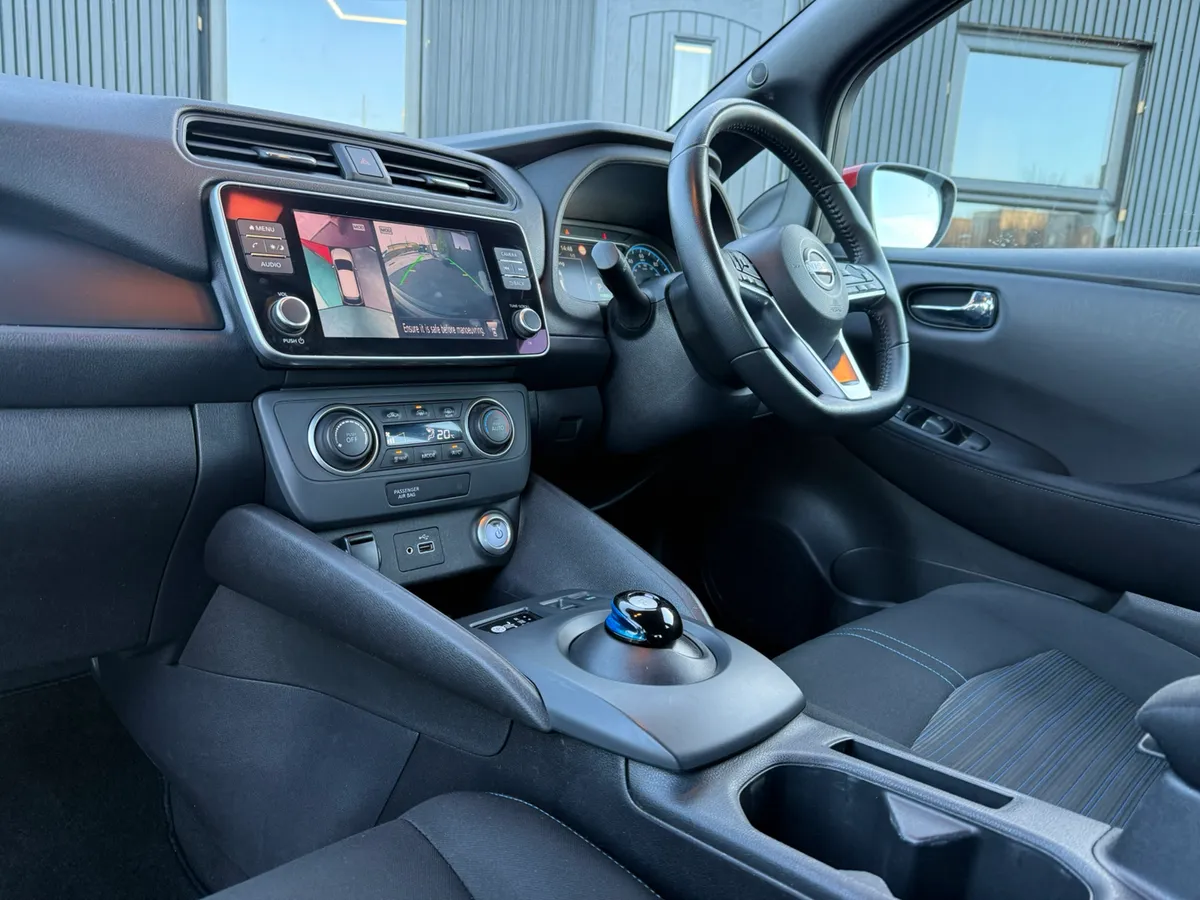 2022 Nissan Leaf 40KwH Acenta - Image 3