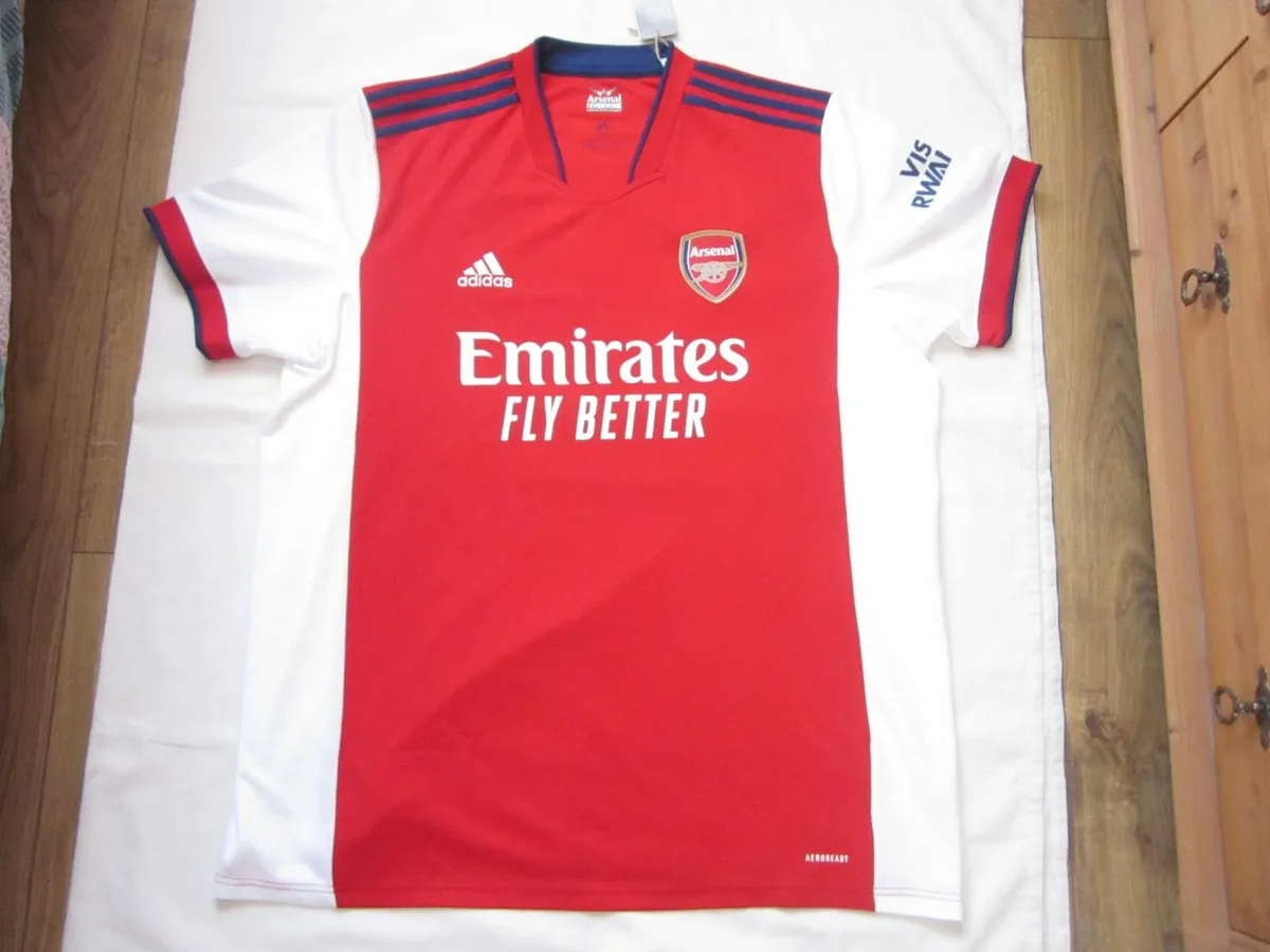New Arsenal Home Shirt 2021/2022 - Image 1
