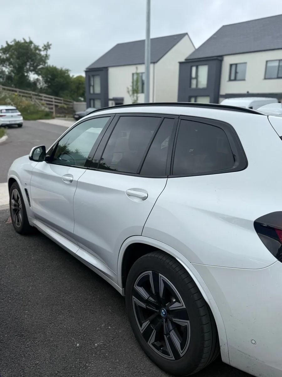 iX3 M Sport - Image 3