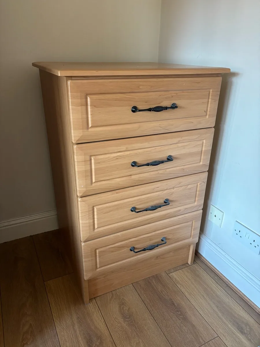 Single bed & chest of drawers - Image 2