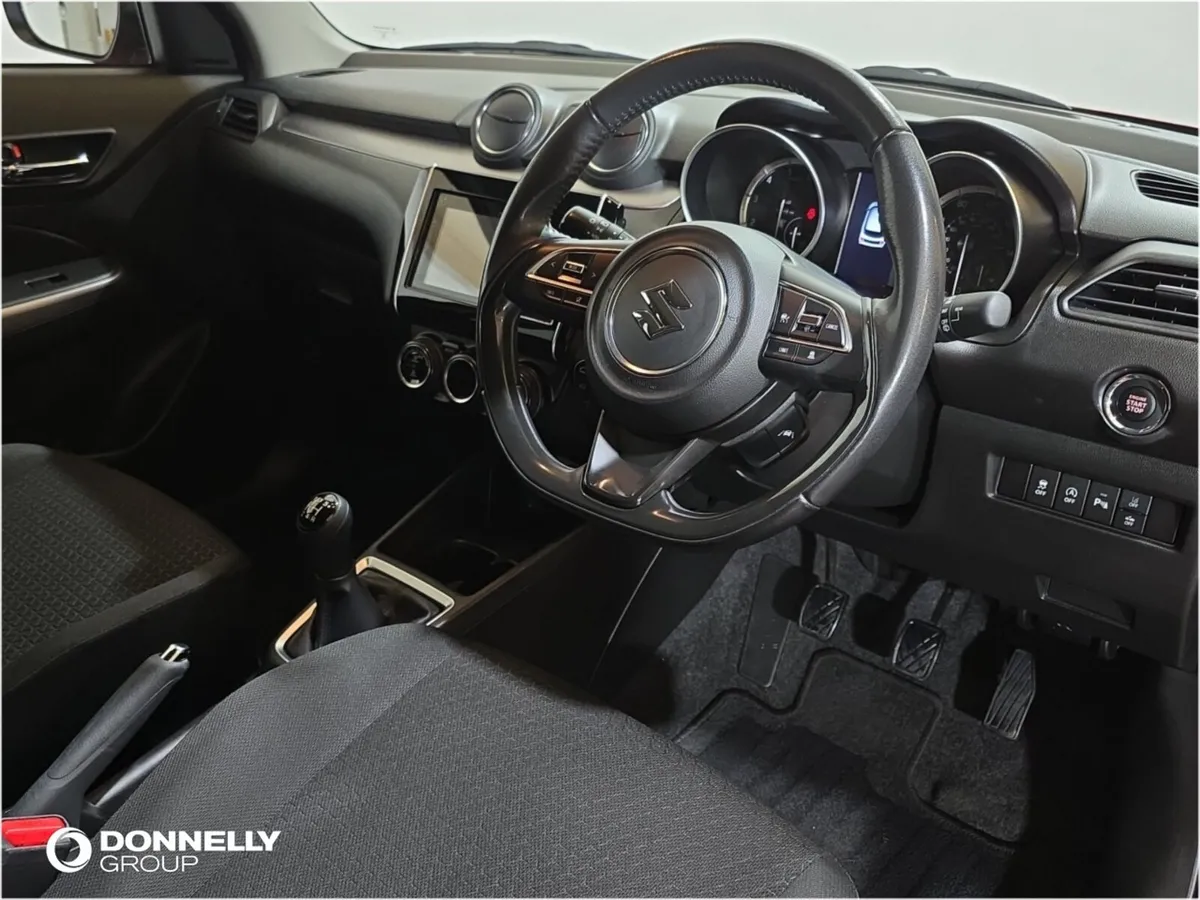 Suzuki Swift Hatchback SZ5 - Image 4
