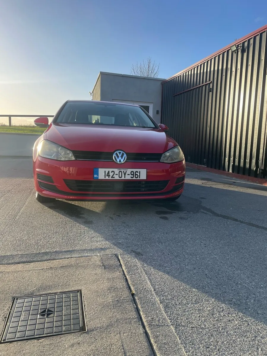 VOLKSWAGEN GOLF - Image 2