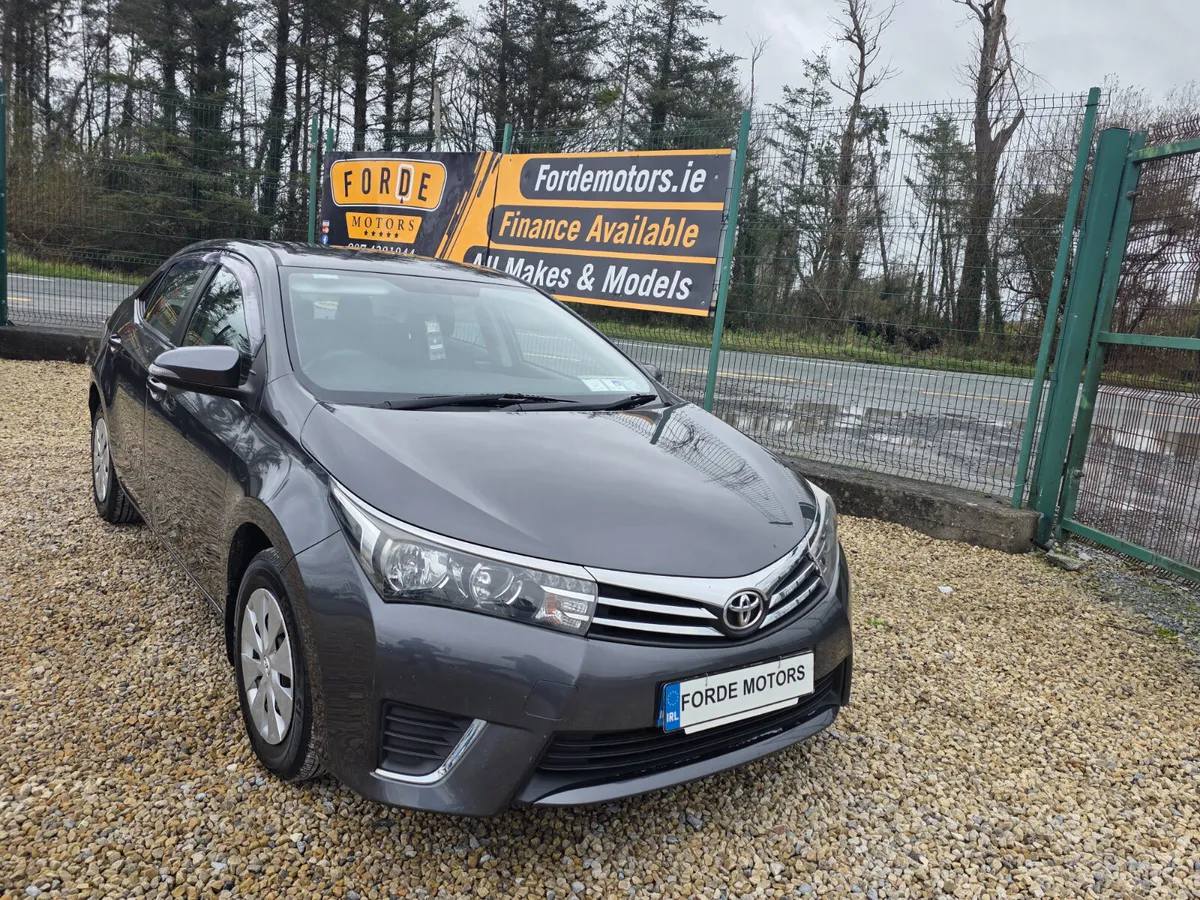 🔥 Black friday Deal Toyota Corolla 2014 - Image 1