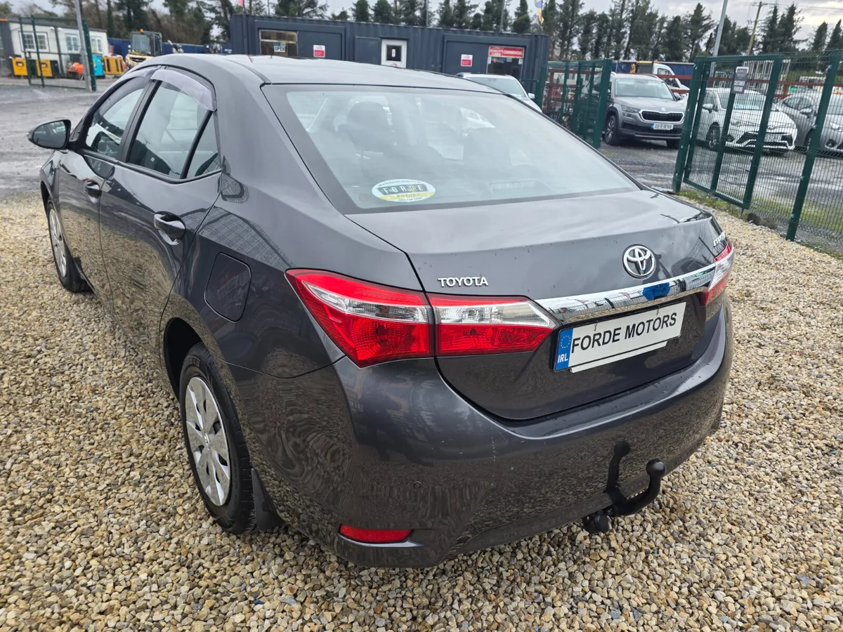 🔥 Black friday Deal Toyota Corolla 2014 - Image 3