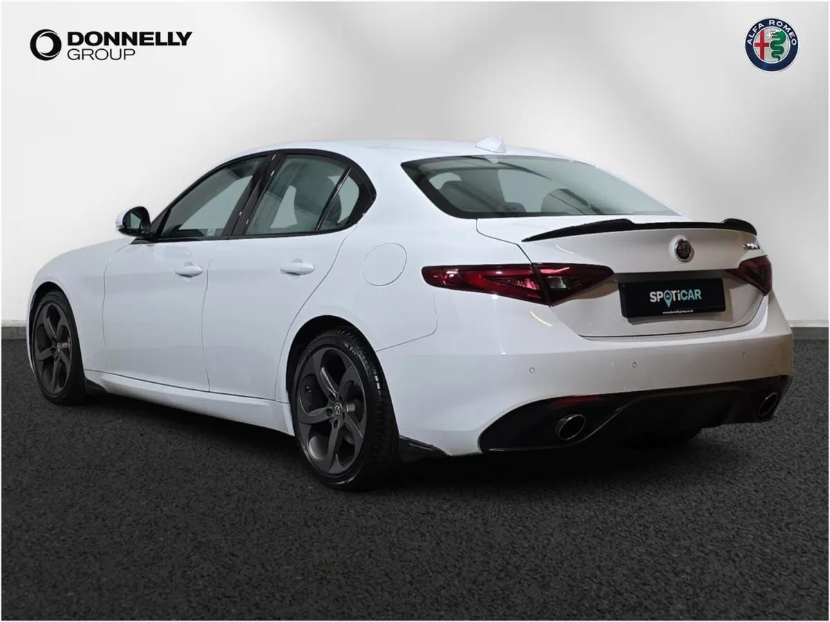 Alfa Romeo Giulia Diesel Saloon Speciale - Image 2