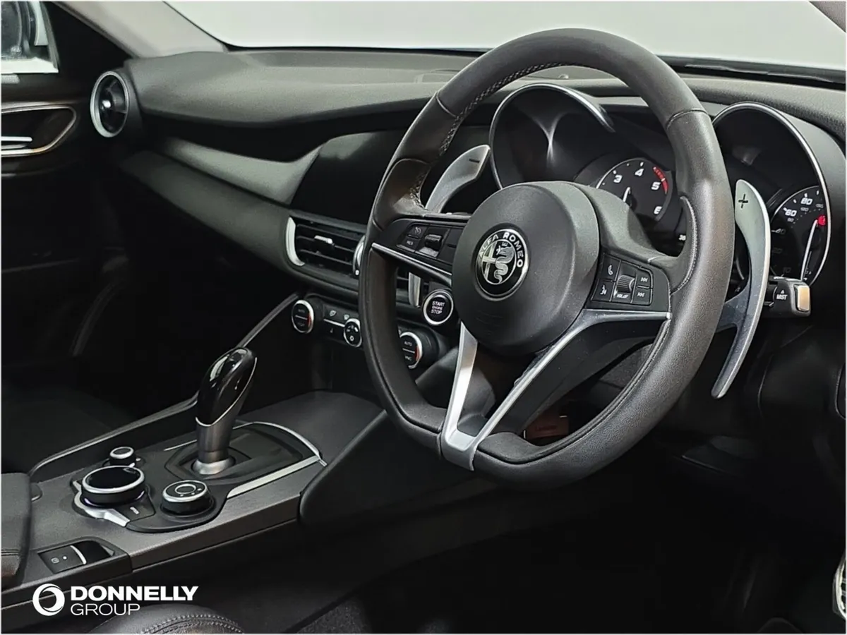 Alfa Romeo Giulia Diesel Saloon Speciale - Image 4