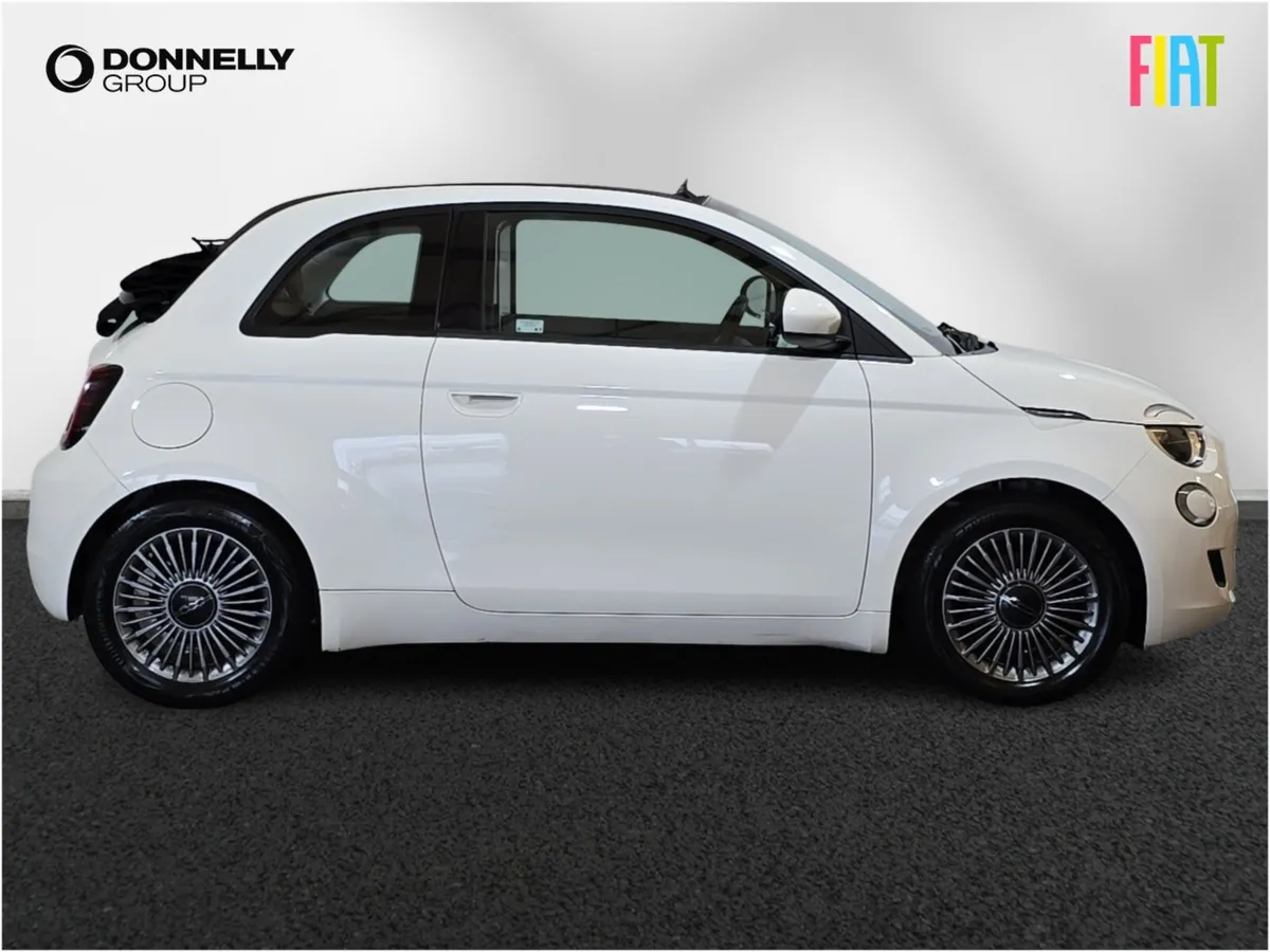 Fiat 500 Electric Cabrio Icon - Image 3