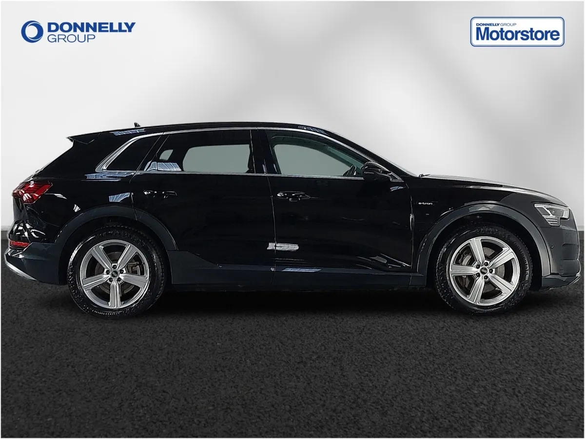 Audi E-tron Estate Technik - Image 3