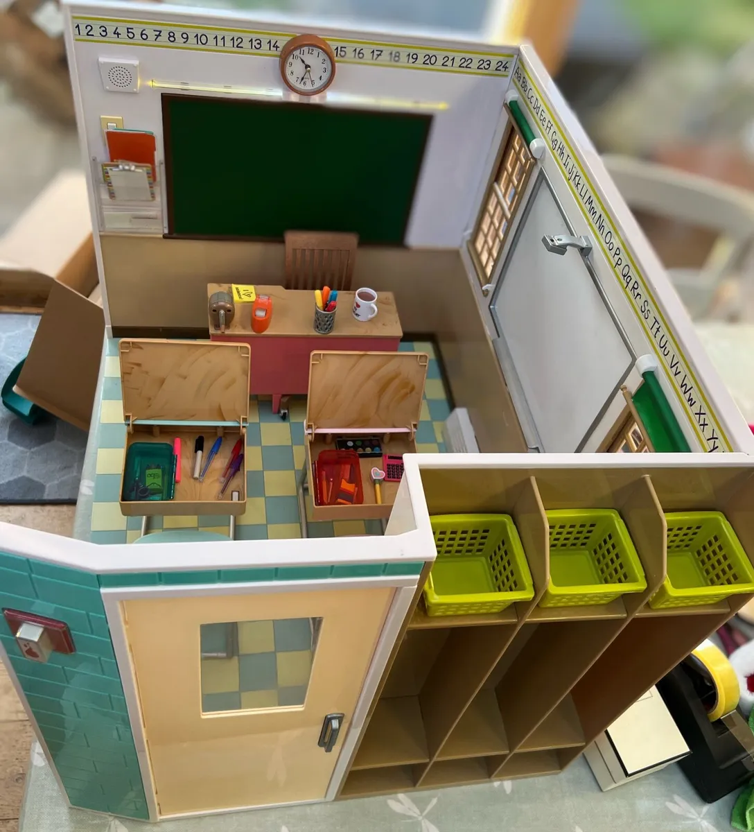 Our generation Dolls school house - Image 1