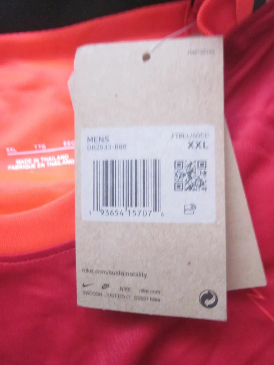 New Liverpool FC Home Shirt 2021/22 XXL - Image 3