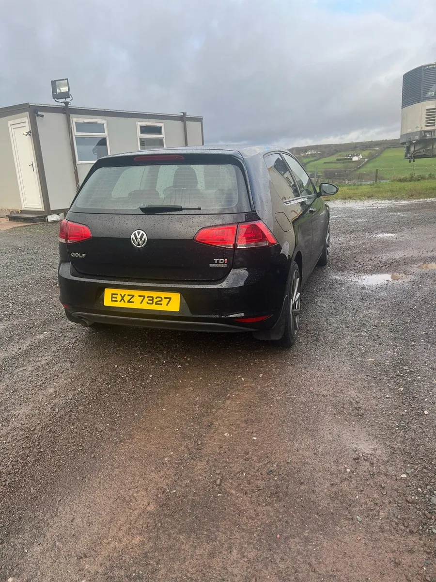 2013 Volkswagen Golf - Image 4