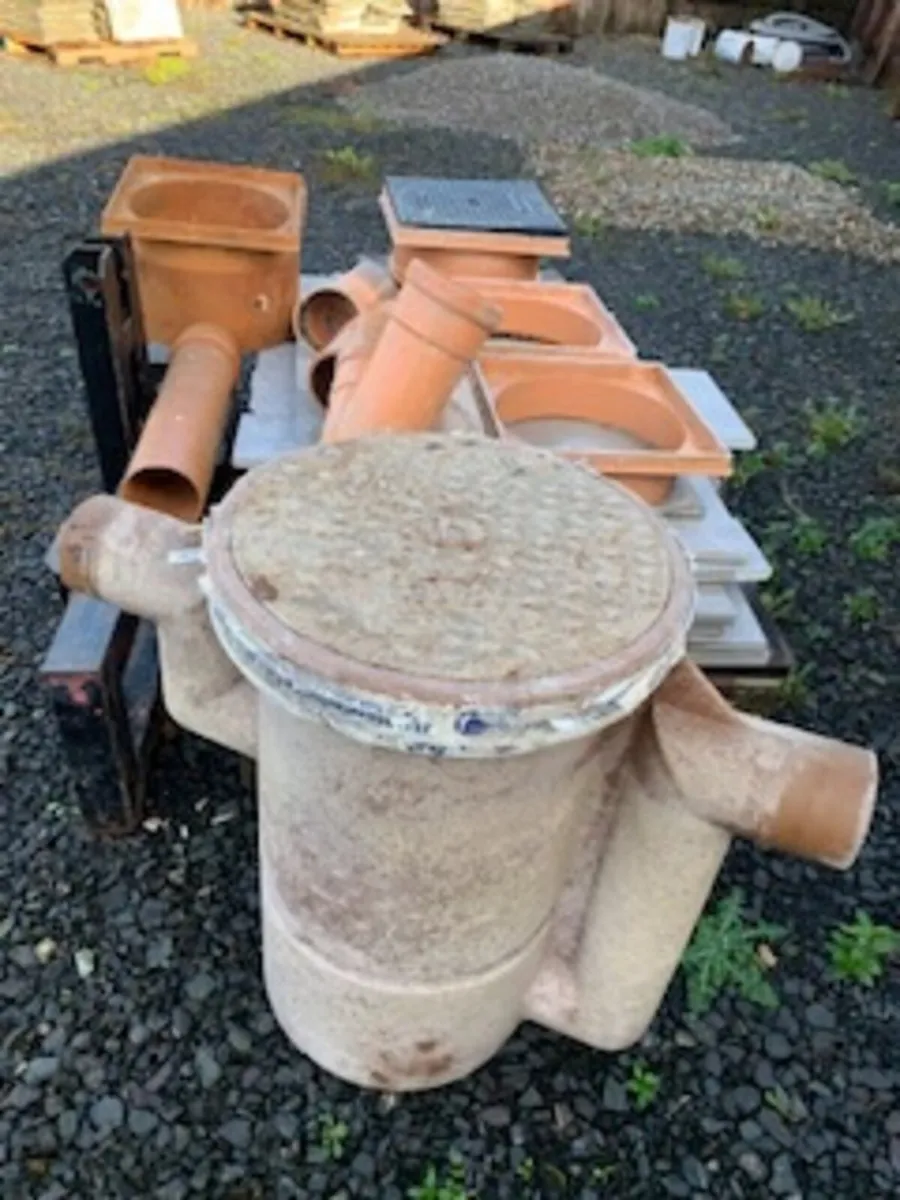 Grease Trap and accessories example manhole covers