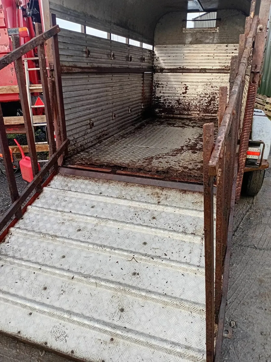 Cattle trailer - Image 3