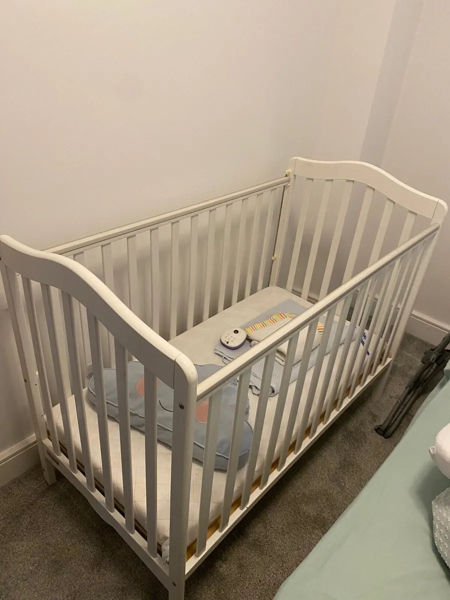 Baby Cot - Image 1