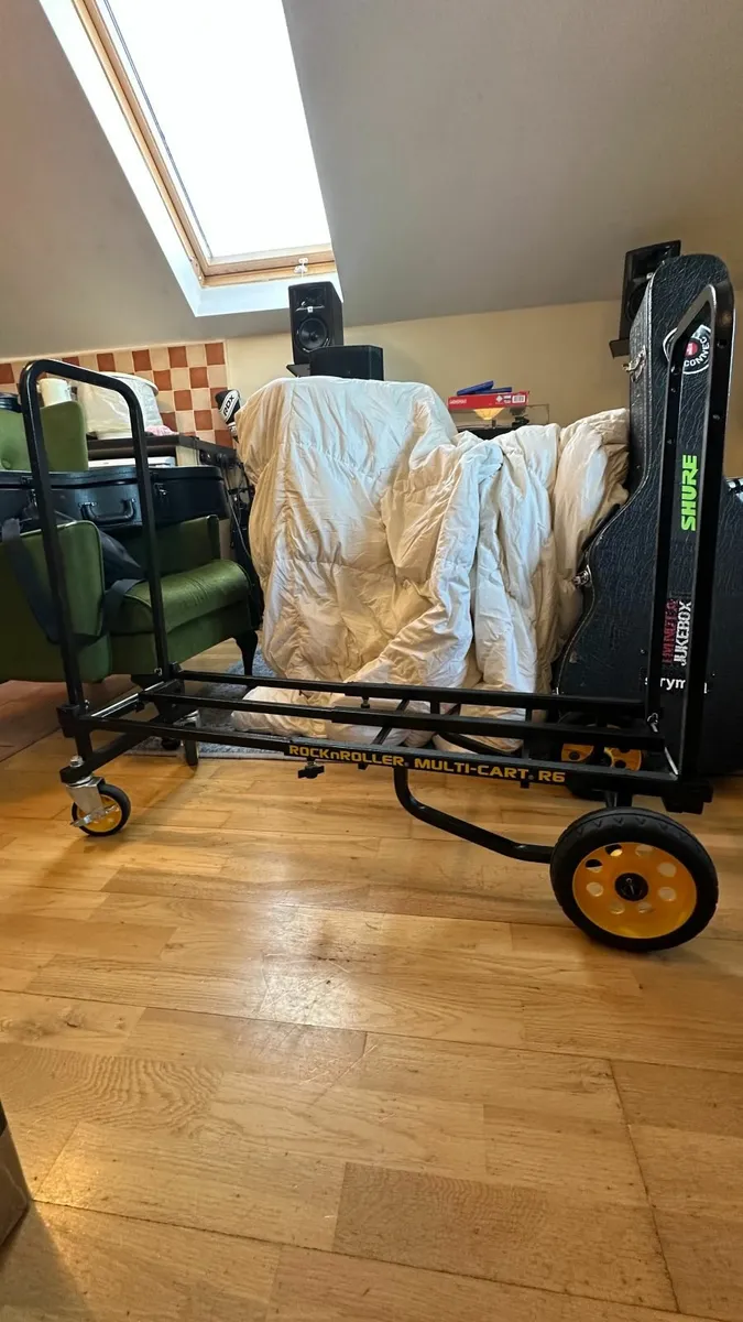 Busking Cart RockNRoller R6RT Trolly - Image 1