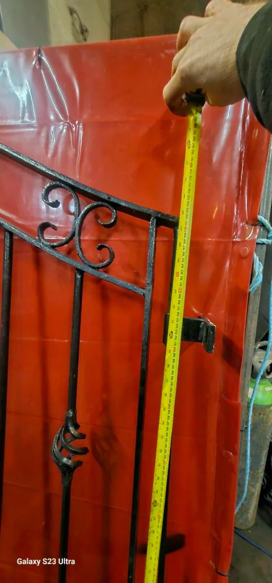 Double Side Gate - Image 4