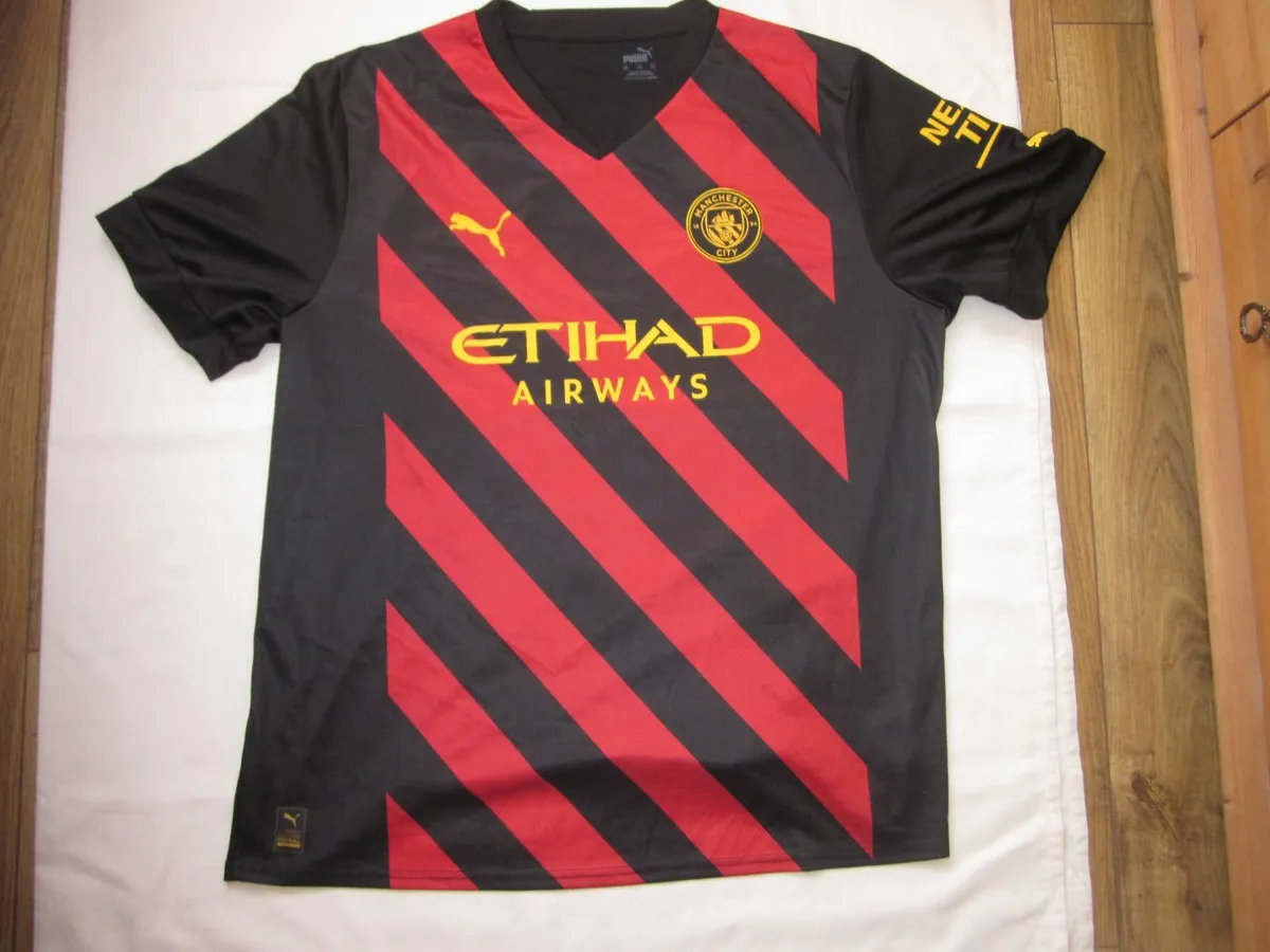Manchester City Puma 2022/23 Away Football Shirt - Image 1