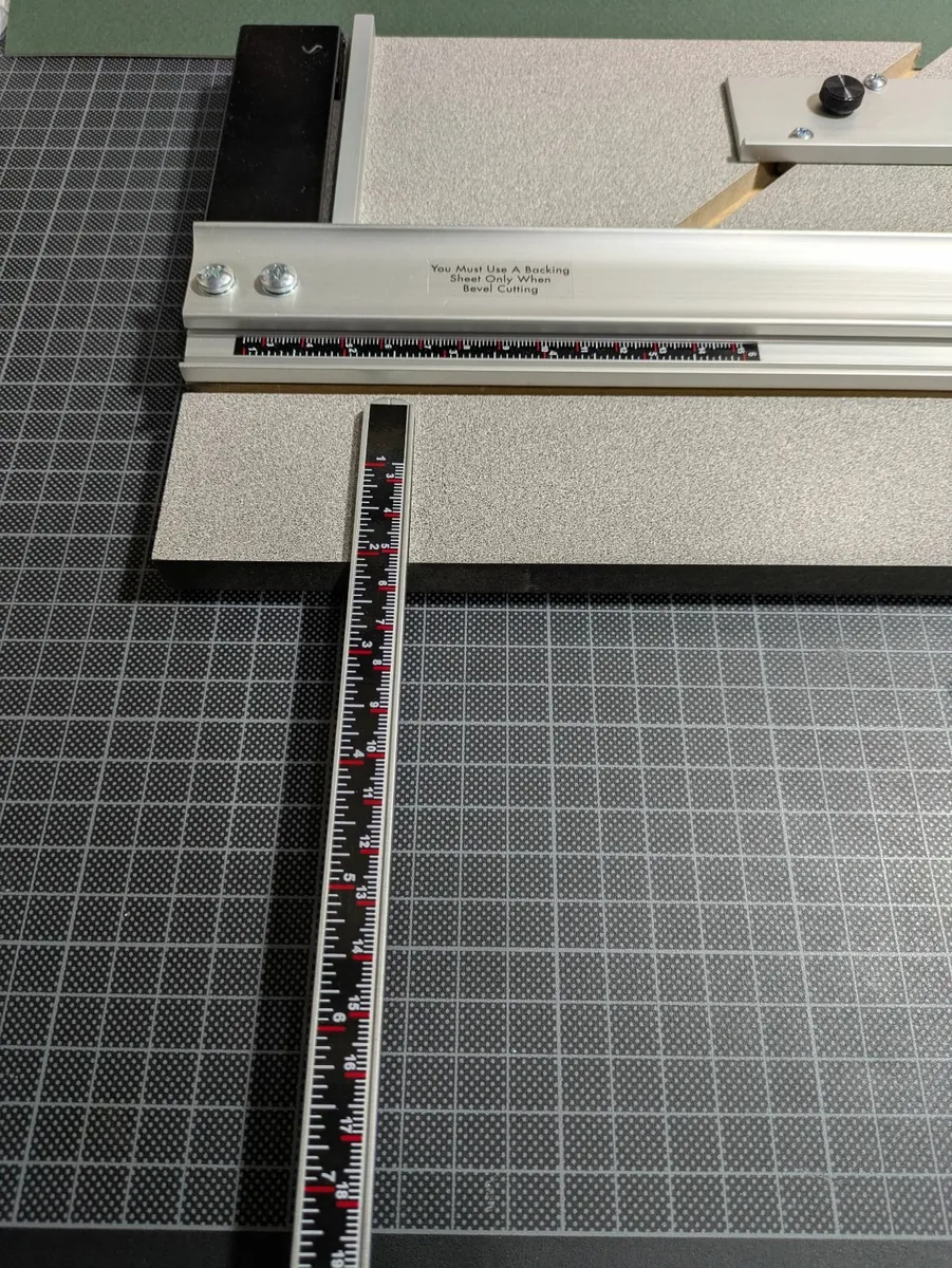 Logan Compact Elite 350-1 Mat Cutter €200 - Image 4