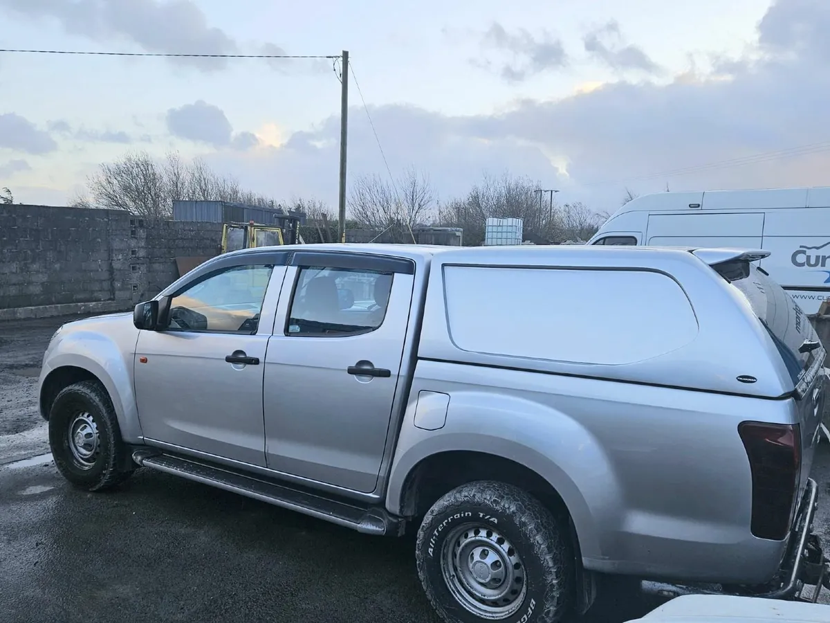 Isuzu D-Max 2016 - Image 2