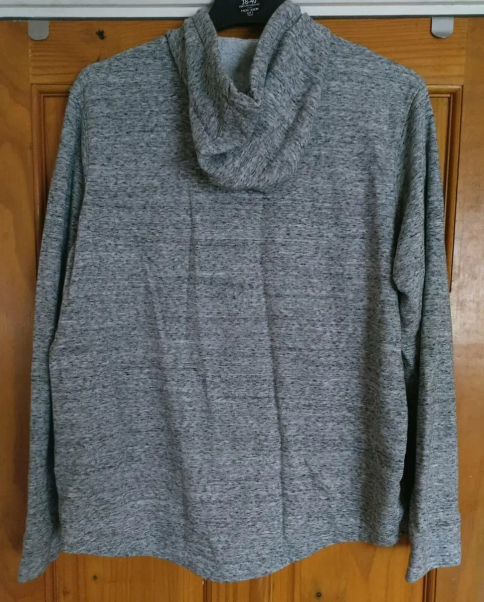 UA Project Rock hoodie L - Image 2