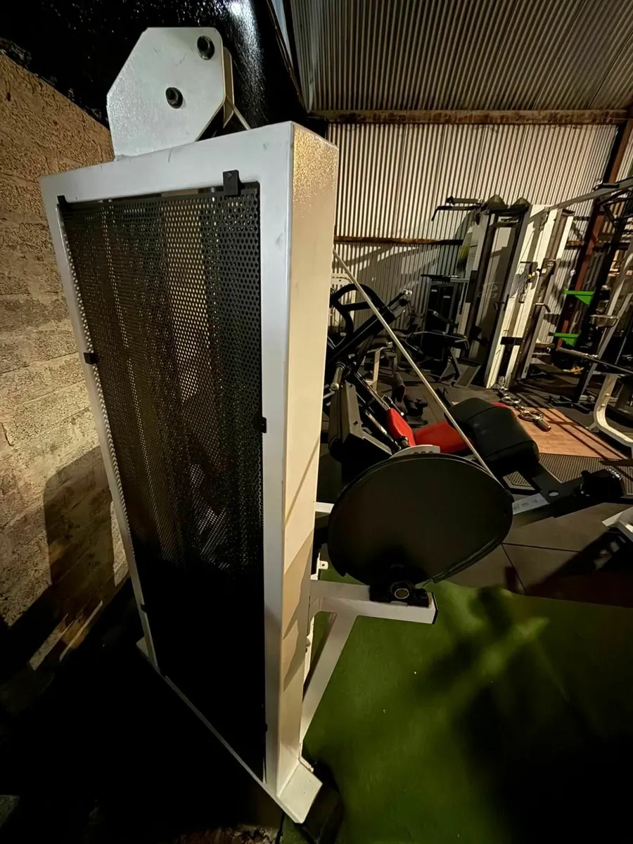 FORCE Leg Curl Machine Commercial - Image 1