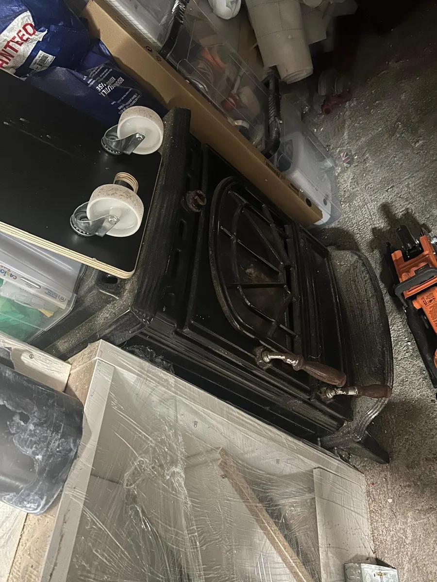 Solid fuel back boiler stove - Image 4